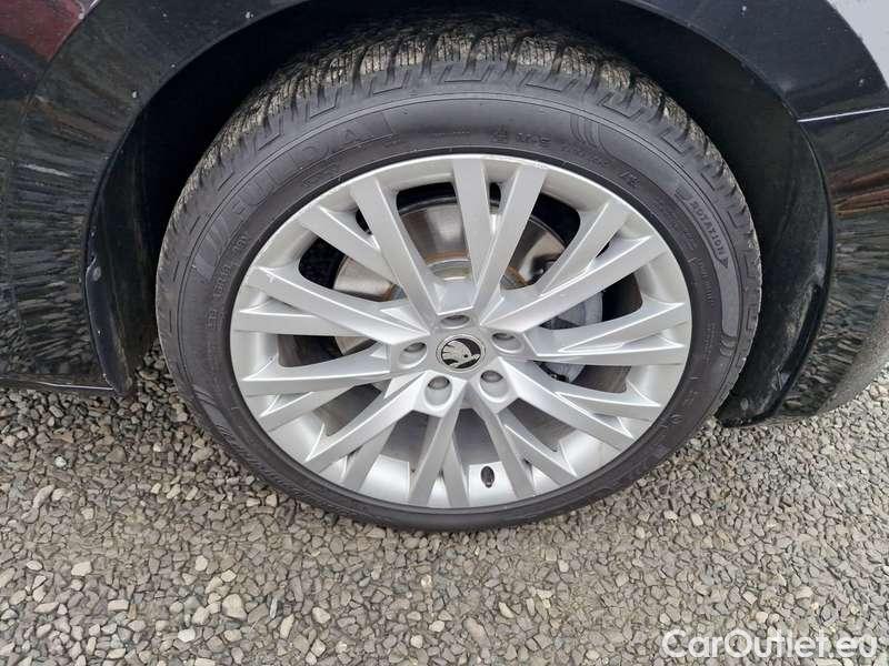  Skoda  Superb  (3V3)(2015) Supe.FL1.5TSI 110 Style #17