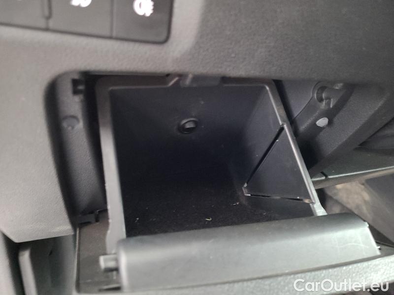  Skoda  Octavia  Combi (NX3)(2020) Oct.Combi 2.0TDI 85 Ambition #14