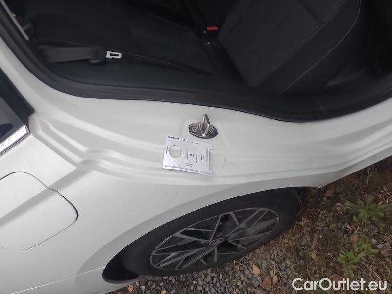  Skoda  Octavia  Combi (NX3)(2020) Oct.Combi 2.0TDI 110 Style AT #14