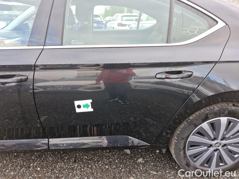  Skoda  Superb  (3V3)(2015)  1.4PHEV 160 Style AT #16