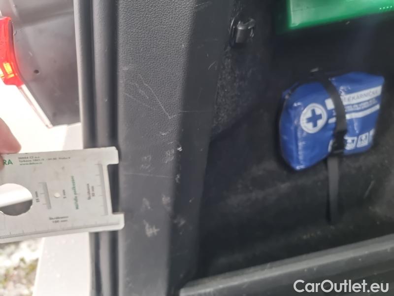  Skoda  Octavia  Combi (NX3)(2020) Oct.Combi 2.0TDI 110 Style AT #7