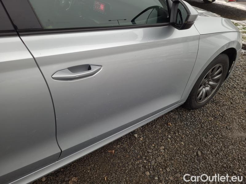  Skoda  Octavia  Combi (NX3)(2020) Oct.Combi 2.0TDI 85 Ambition #26