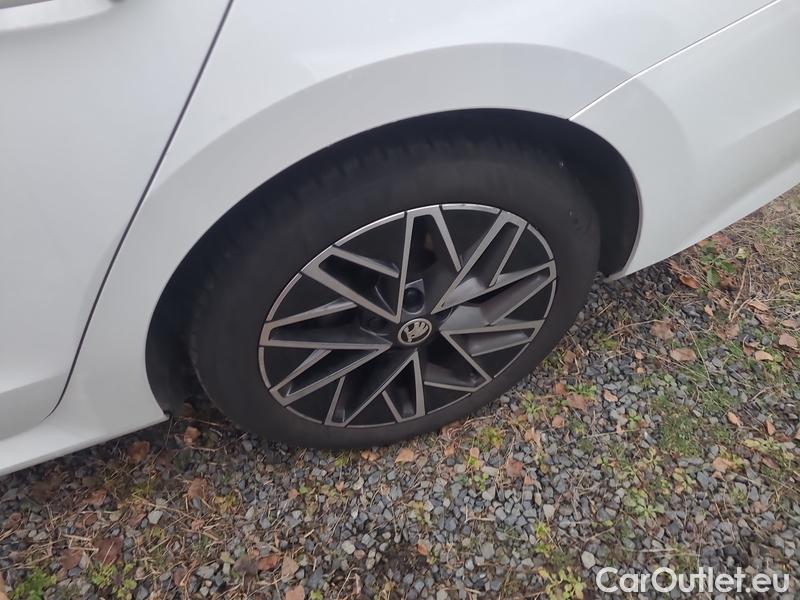  Skoda  Octavia  Combi (NX3)(2020) Oct.Combi 2.0TDI 110 Style AT #12