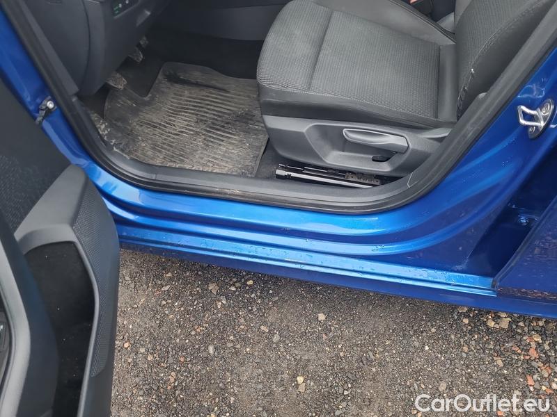  Skoda  Octavia  Combi (NX3)(2020) Oct.Combi 2.0TDI 85 Ambition #6