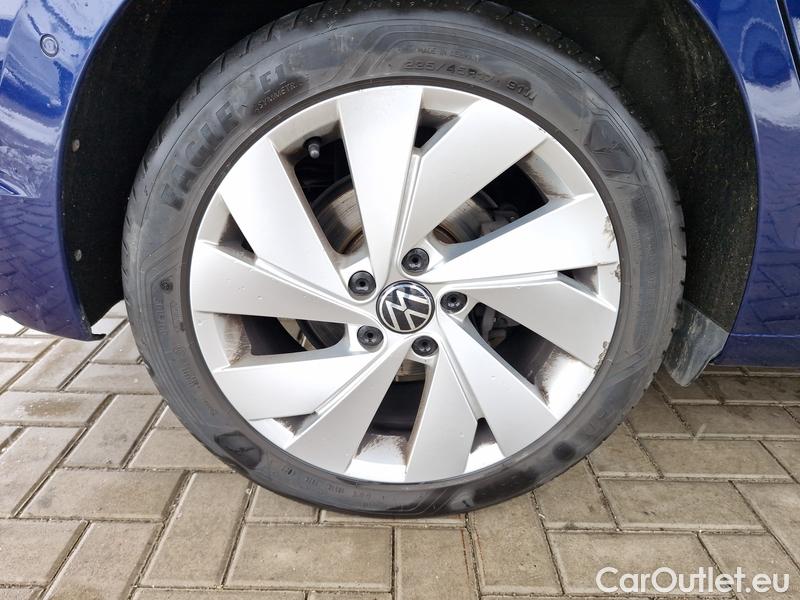  Volkswagen  Golf  VIII (CD1) (2019) 2,0 TDI  110 AT Style 5d #10