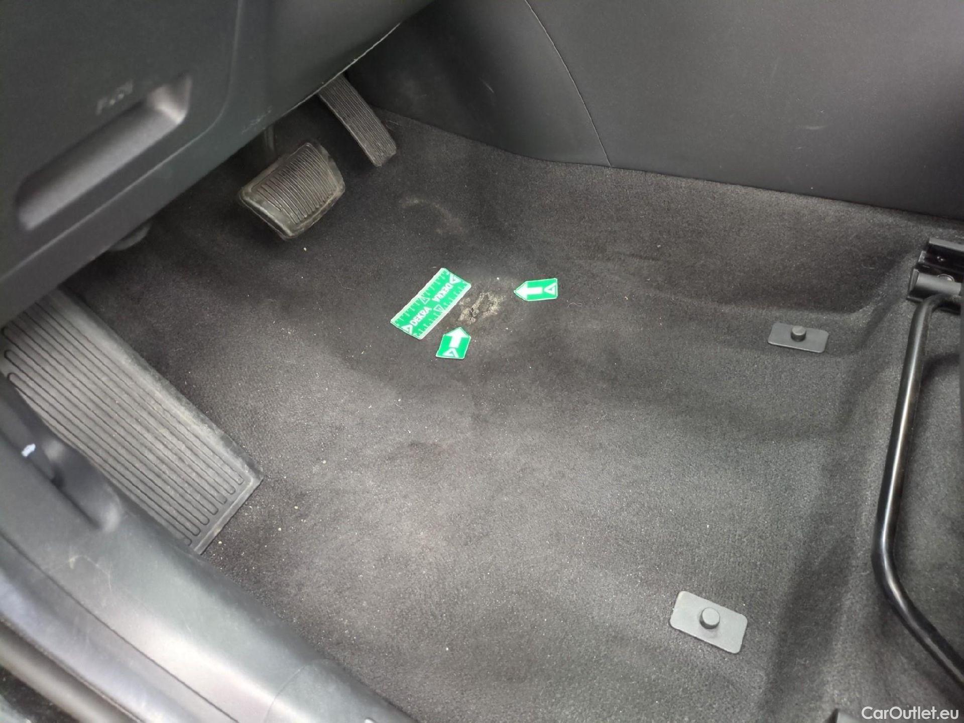  KIA  Niro KIA  / 2022 / 5P / Berline 1.6 GDI 183 PHEV ACTIVE DCT6 #2