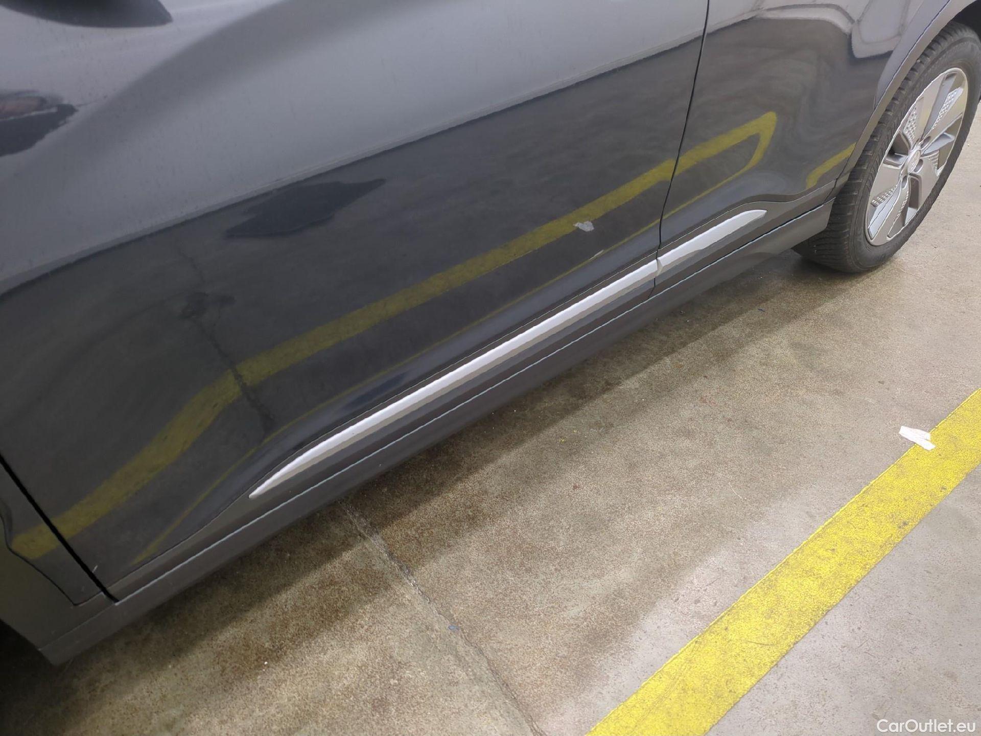  Hyundai  Konna HYUNDAI Kona / 2017 / 5P / SUV ELECTRIQUE 64 kWh 204 ch Intuitive #6