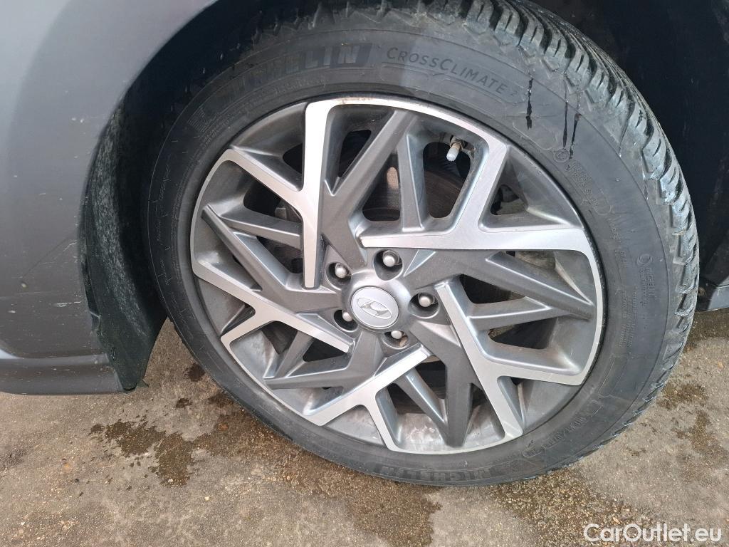  Hyundai  Konna Kona Executive Hybrid 2WD 1.6 GDI 140CV BVA6 E6d #2