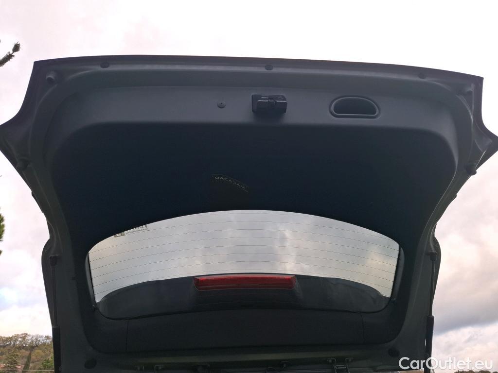  Hyundai  Konna Kona Intuitive Hybrid 2WD 1.6 GDI 140CV BVA6 E6d #3