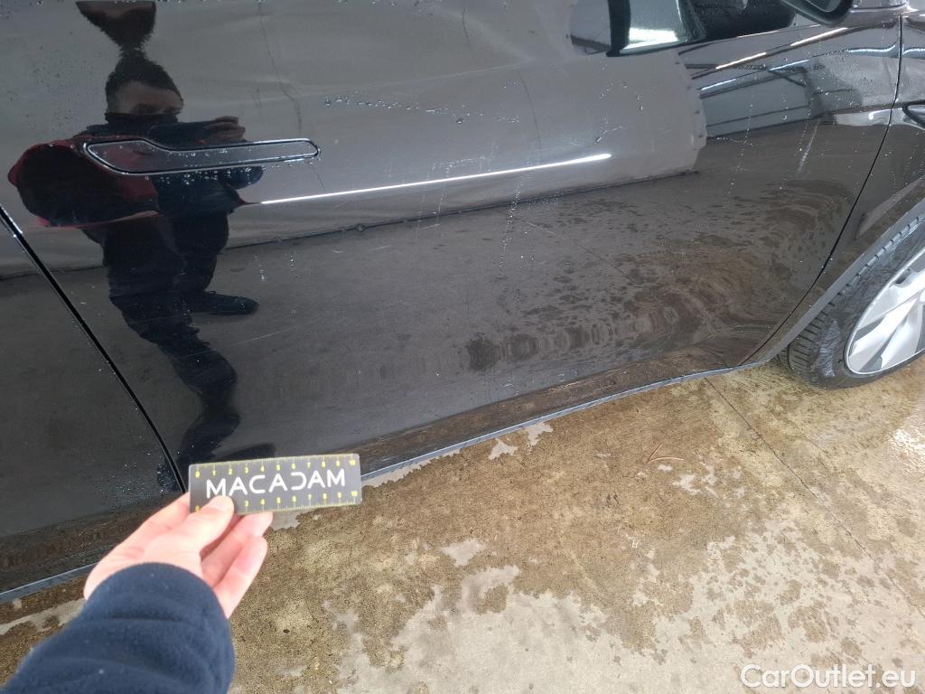  Tesla  Model Y TESLA  / 2020 / 5P / SUV Grand Autonomie Dual Motor AWD #46