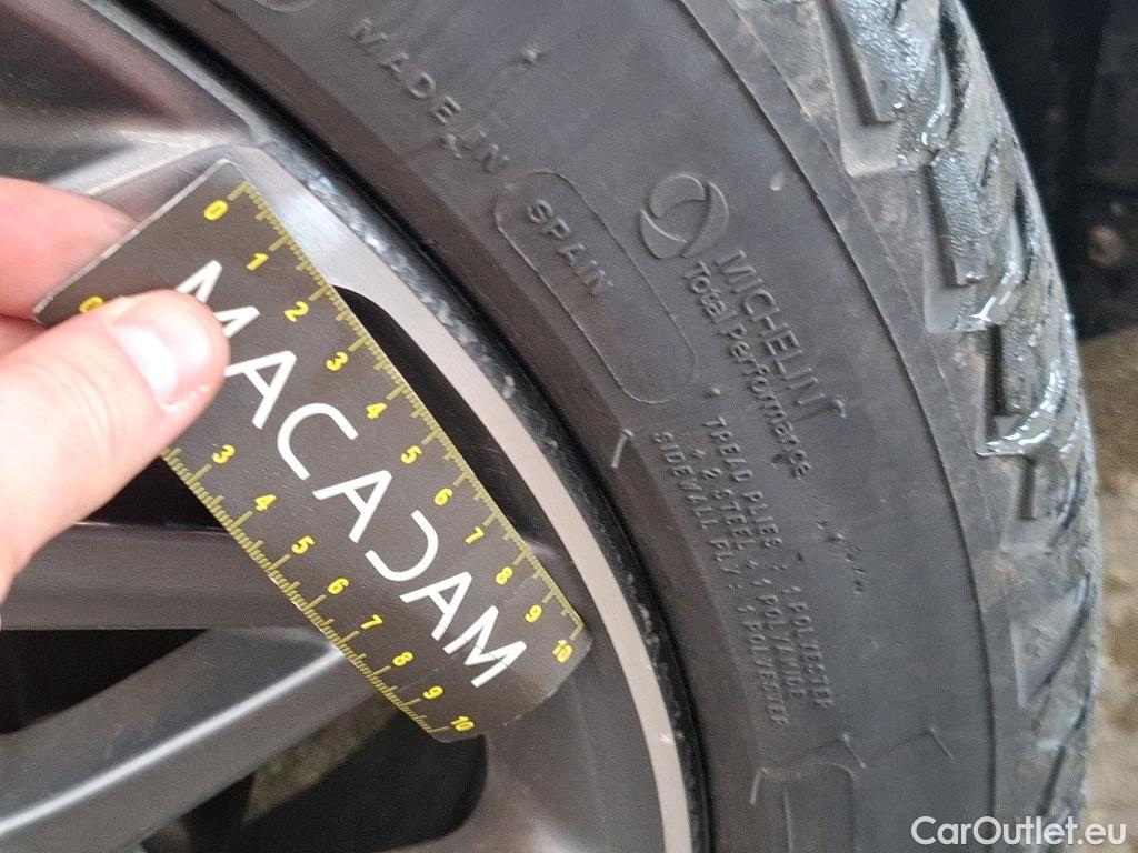  Hyundai  Konna Kona Executive Hybrid 2WD 1.6 GDI 140CV BVA6 E6d #16