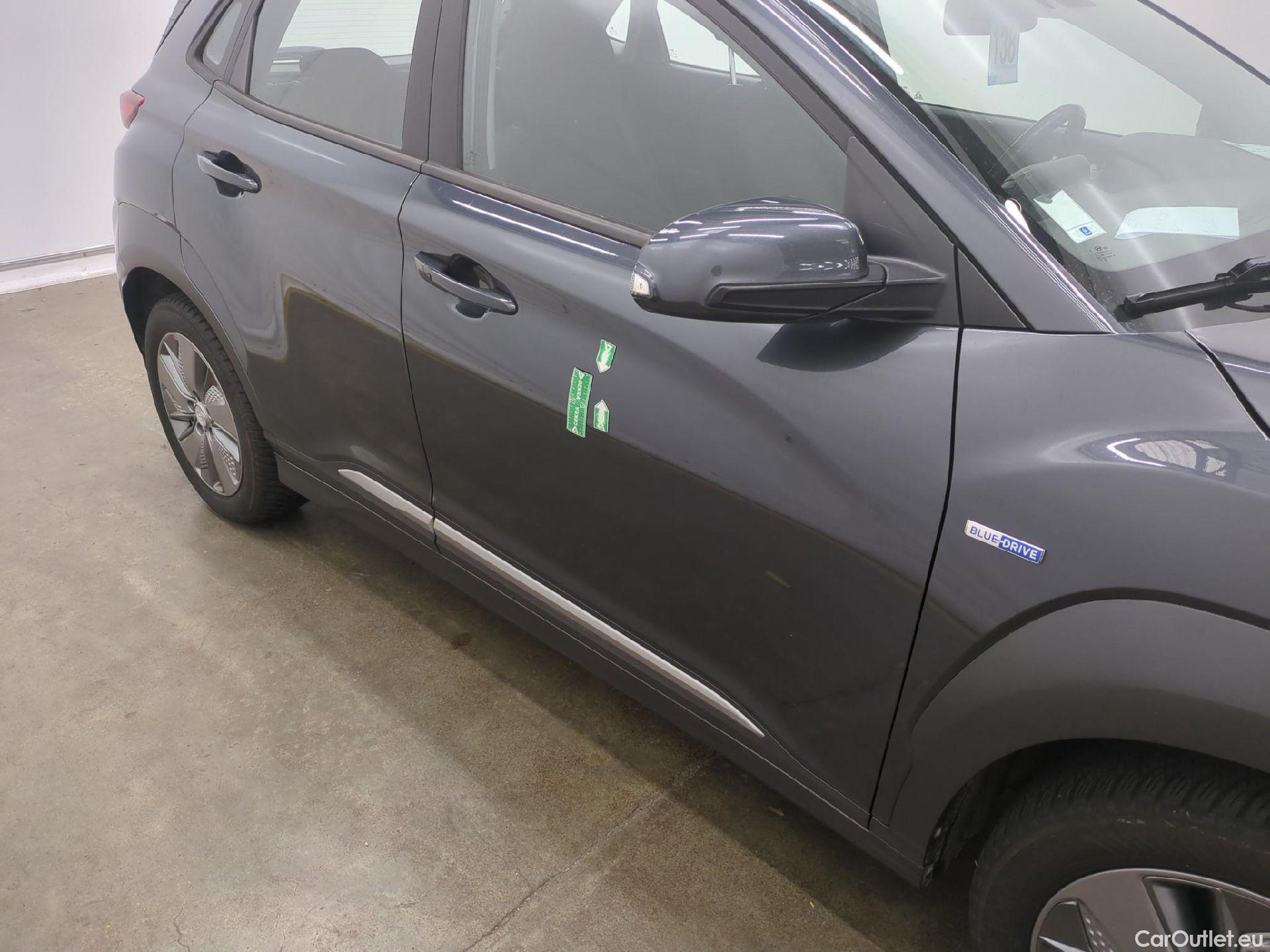  Hyundai  Konna HYUNDAI Kona / 2017 / 5P / SUV ELECTRIQUE 64 kWh 204 ch Intuitive #8