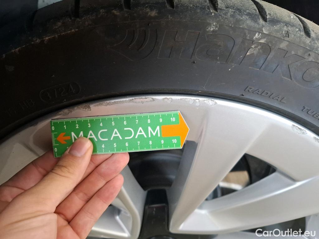  Tesla  Model 3 TESLA  / 2018 / 4P / Berline - #40