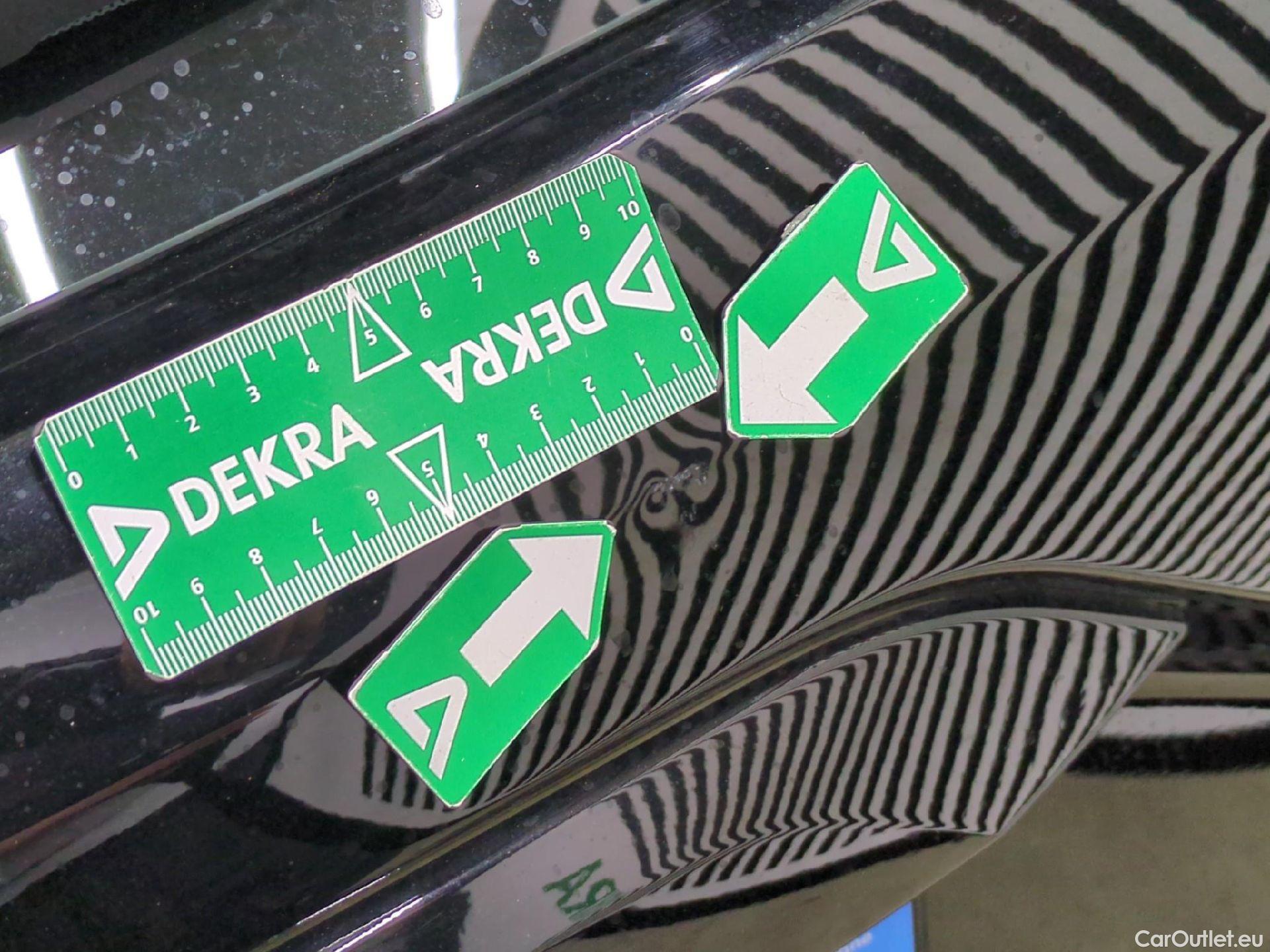  KIA  Niro KIA  / 2022 / 5P / Berline 1.6 GDI 183 PHEV ACTIVE DCT6 #17