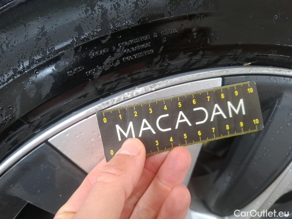  Tesla  Model Y TESLA  / 2020 / 5P / SUV Grand Autonomie Dual Motor AWD #17