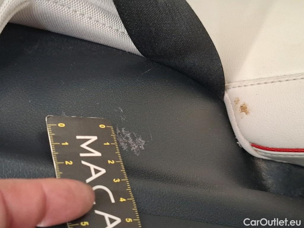  Hyundai  Konna Kona Executive Hybrid 2WD 1.6 GDI 140CV BVA6 E6d #30