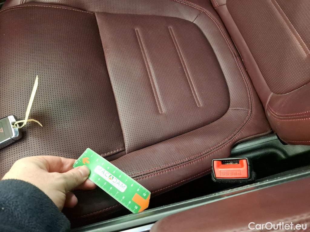  Jaguar  E-PACE JAGUAR  / 2017 / 5P / SUV P300e PHEV BVA AWD R-Dynamic HSE #13