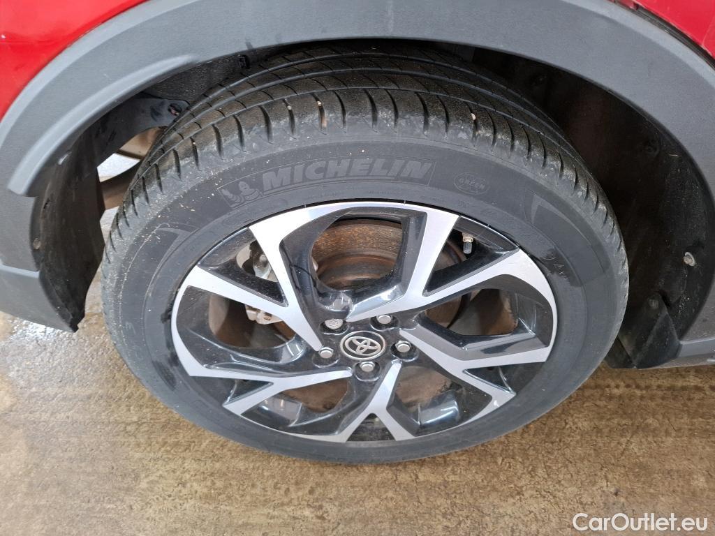  Toyota  C-HR TOYOTA  / 2016 / 5P / SUV 2.0 HYBRIDE 184 COLLECTION #12