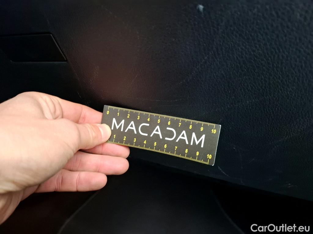  Toyota  C-HR TOYOTA  / 2016 / 5P / SUV 2.0 HYBRIDE 184 COLLECTION #3