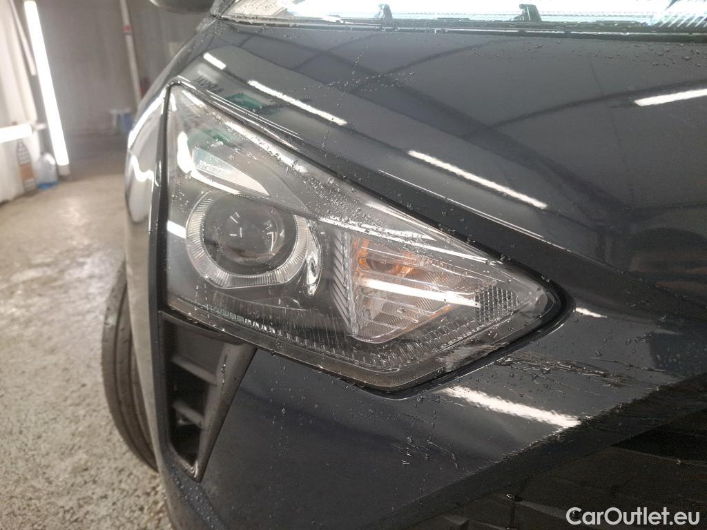  Hyundai  Bayon   2021  5P  SUV 10 TGDI 100 HYBRID 48V INITIA / TRANSFO VP/VF #1