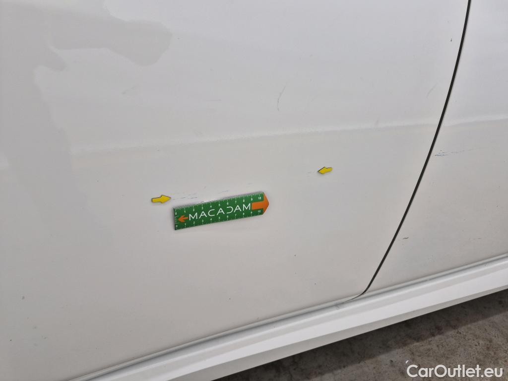  Nissan  Leaf NISSAN  / 2017 / 5P / Berline 62 kWh 217ch Business+ #48