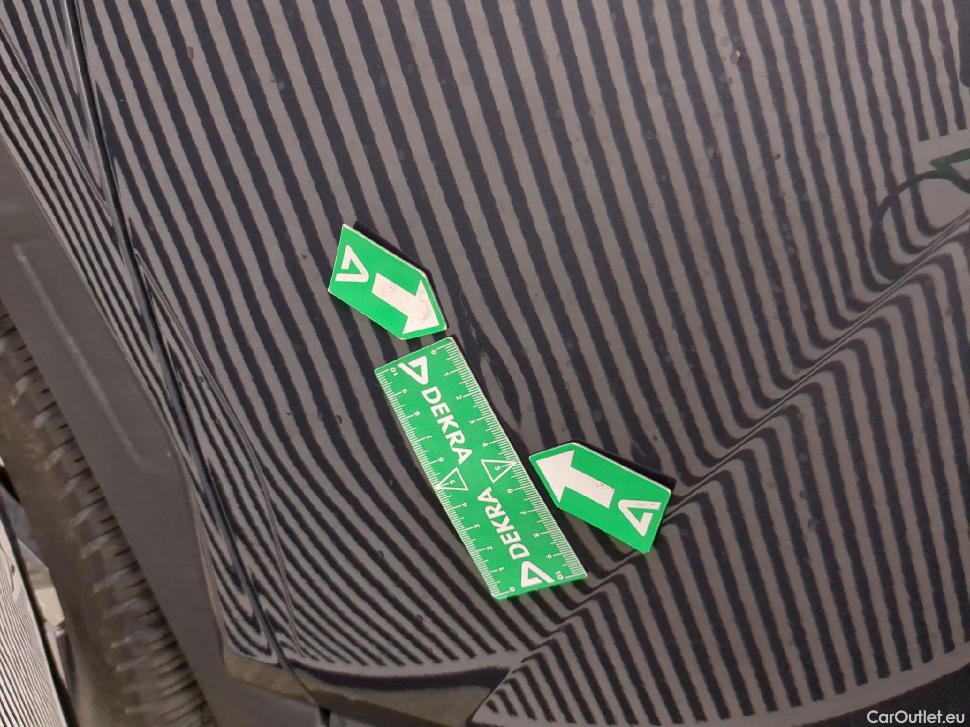  Hyundai  Tucson HYUNDAI  / 2020 / 5P / SUV 1.6 PHEV 265 HTRAC CREATIVE 4WD AUTO #9