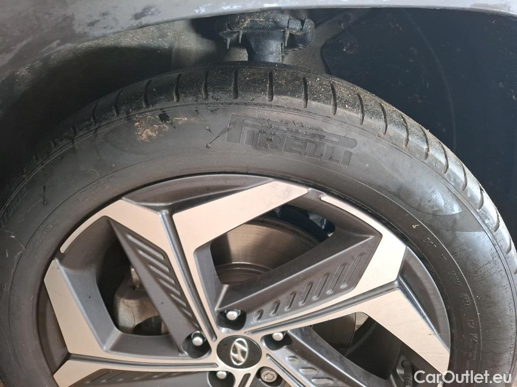  Hyundai  Tucson HYUNDAI  / 2020 / 5P / SUV 1.6 PHEV 265 HTRAC EXECUTIVE 4WD AUTO #17