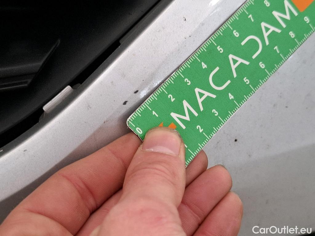  Renault  Clio  V Evolution 1.6 E-TECH Hybrid 145CV BVA6 E6d #49