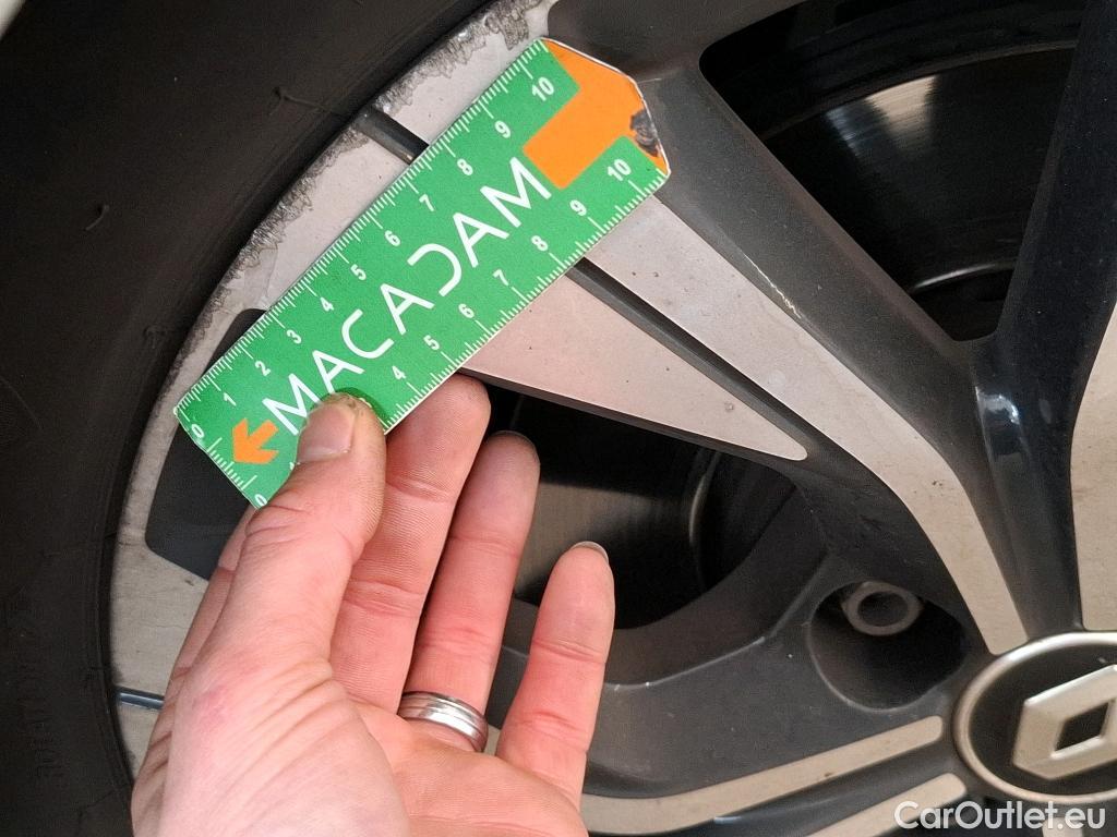  Renault  Clio  V Evolution 1.6 E-TECH Hybrid 145CV BVA6 E6d #21