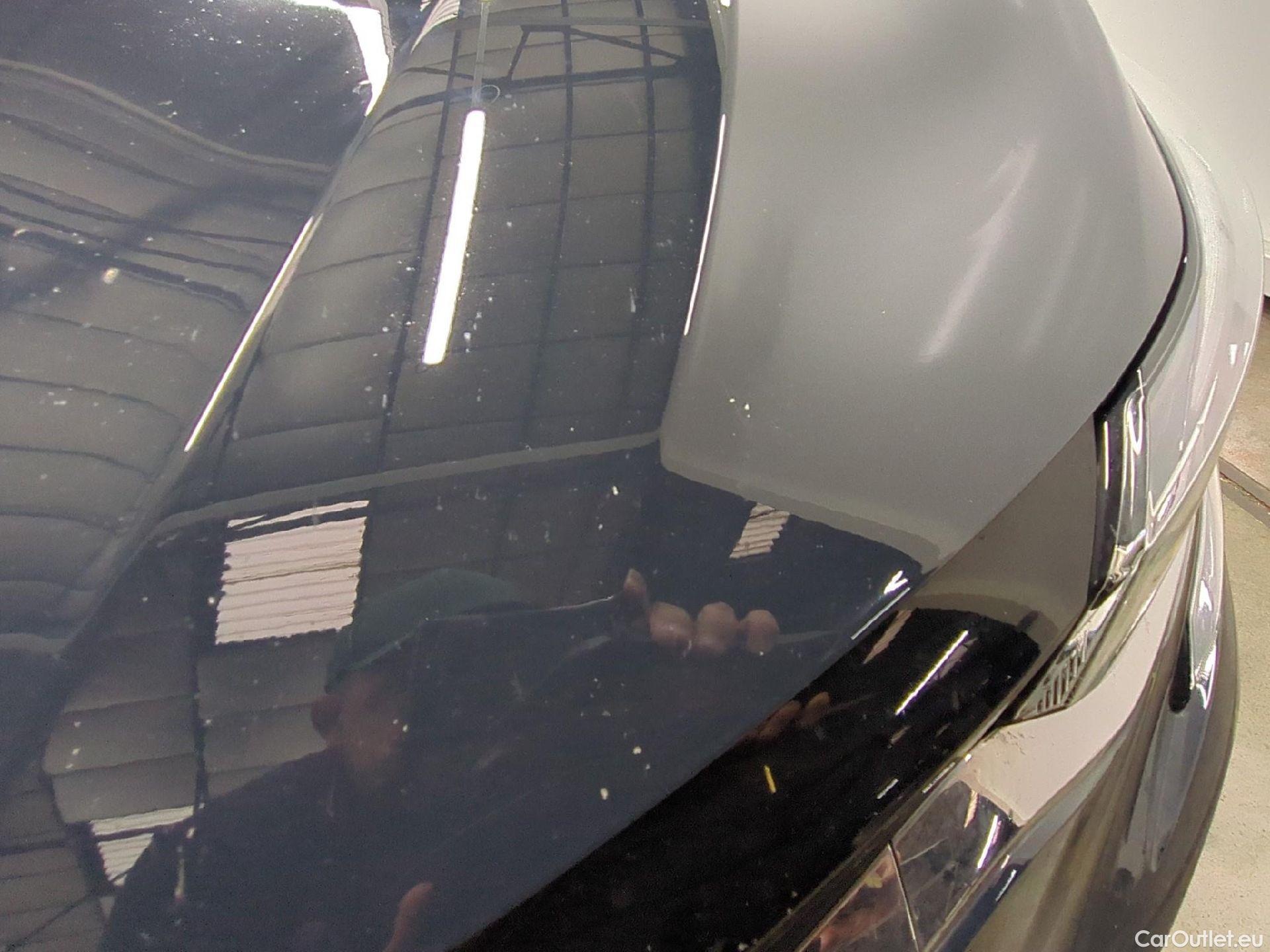  Renault  Captur  II Evolution 1.6 E-TECH Hybrid 145CV BVA6 E6d #8