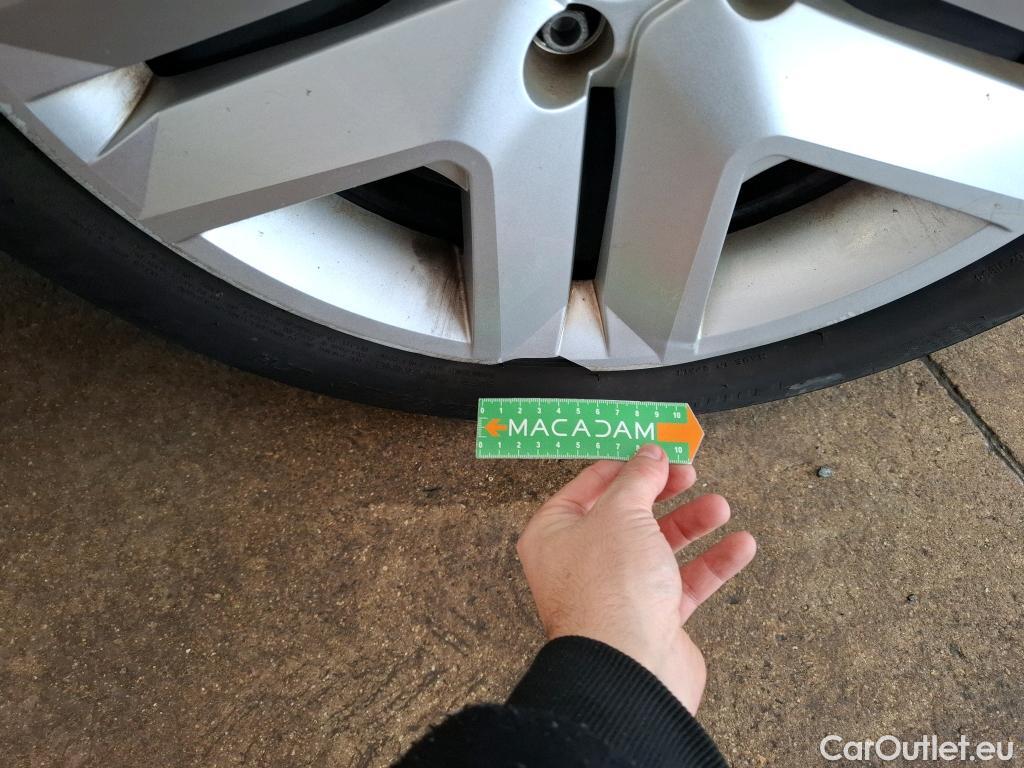  Renault  Clio  V Business 1.6 E-TECH Hybrid 140CV BVA6 E6d #30