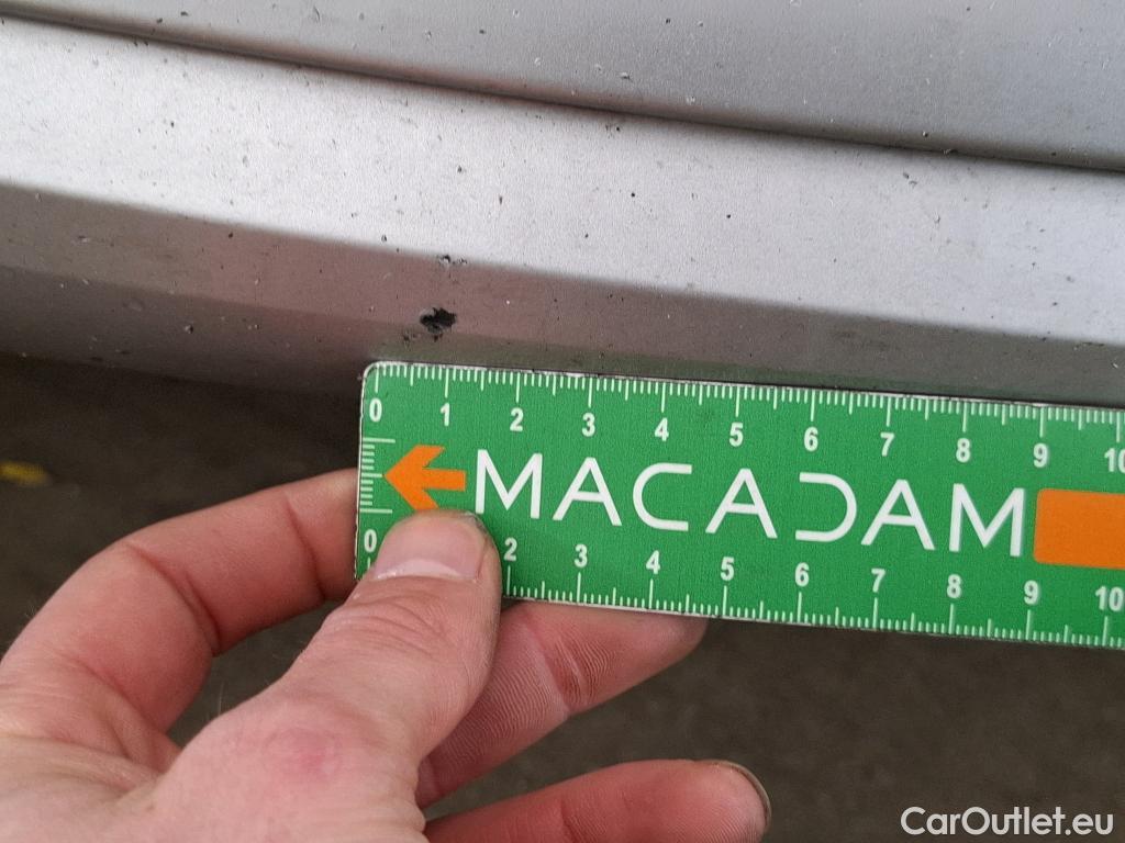  Renault  Clio  V Evolution 1.6 E-TECH Hybrid 145CV BVA6 E6d #47