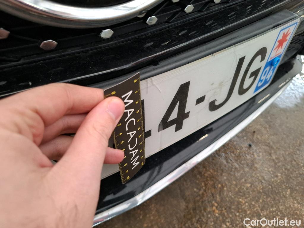  Mercedes  CLA-Klasse MERCEDES-BENZ CLA Coupe / 2019 / 4P / Coupé CLA 250 e AMG Line #56