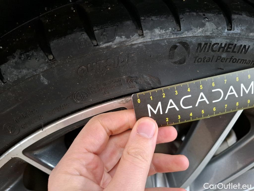  Mercedes  CLA-Klasse MERCEDES-BENZ CLA Coupe / 2019 / 4P / Coupé CLA 250 e AMG Line #13