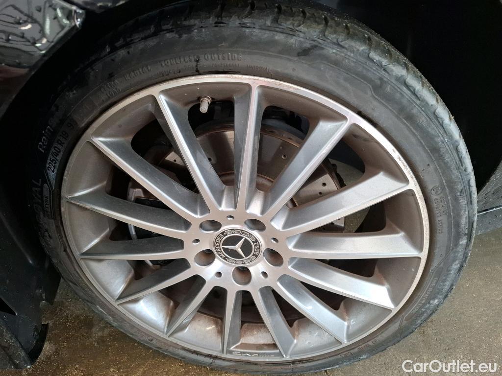  Mercedes  CLA-Klasse MERCEDES-BENZ CLA Coupe / 2019 / 4P / Coupé CLA 250 e AMG Line #29