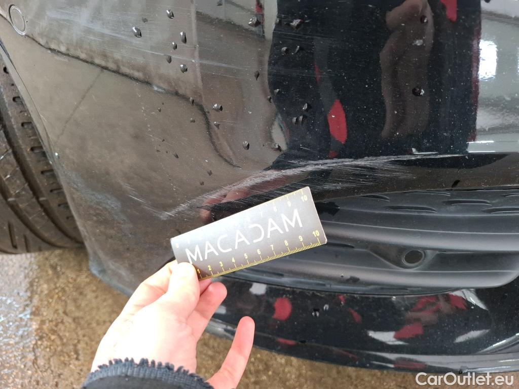  Mercedes  CLA-Klasse MERCEDES-BENZ CLA Coupe / 2019 / 4P / Coupé CLA 250 e AMG Line #2