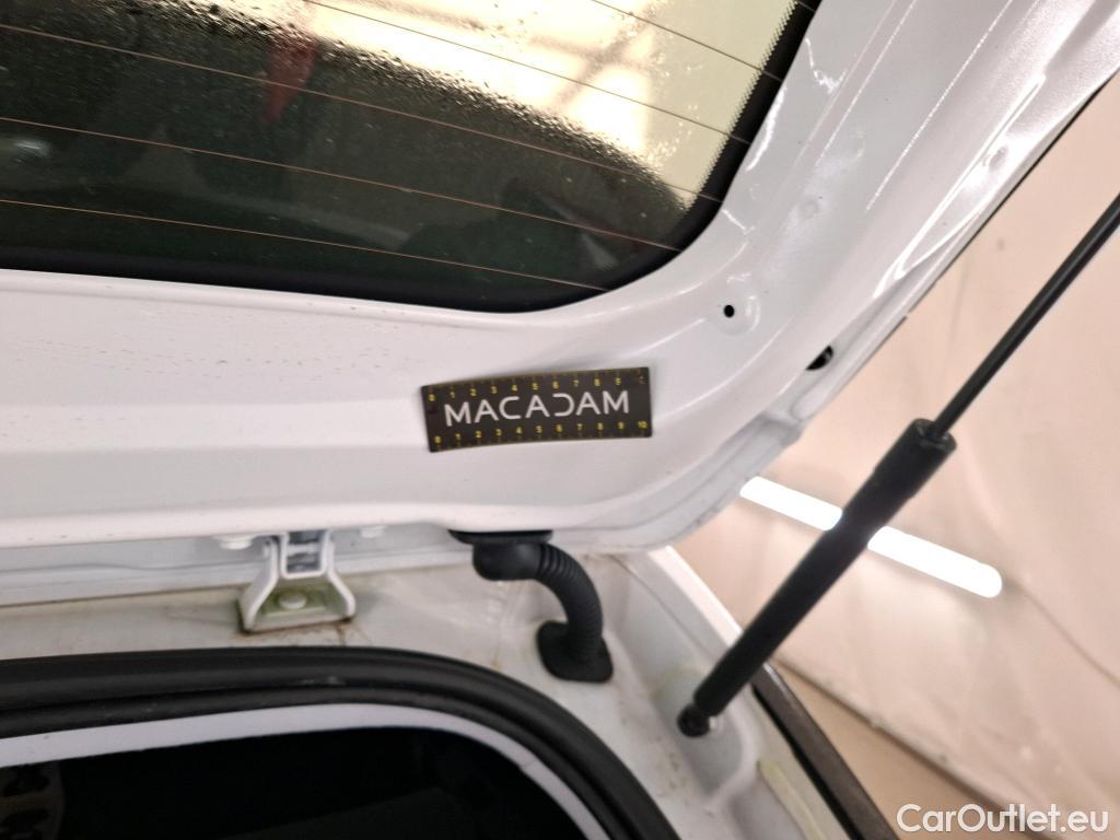  Opel  Corsa  F e Edition 50kWh BVA #4