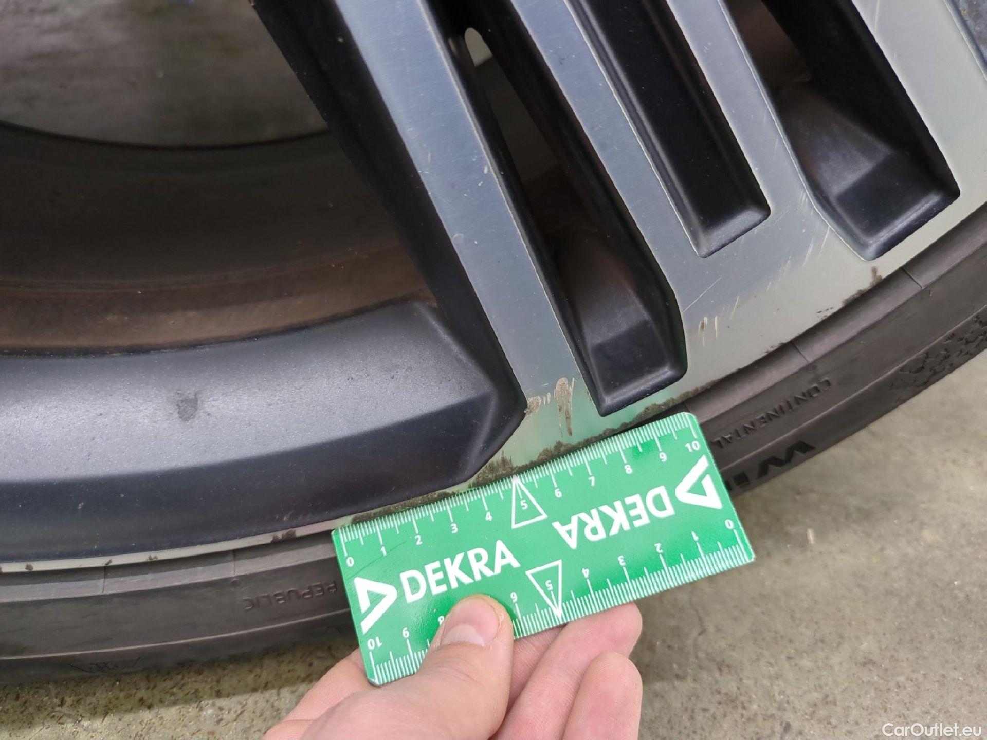  Seat  TARRACO SEAT  / 2018 / 5P / SUV 1.4 e-Hybrid 245 DSG6 S/S Xcellence #27