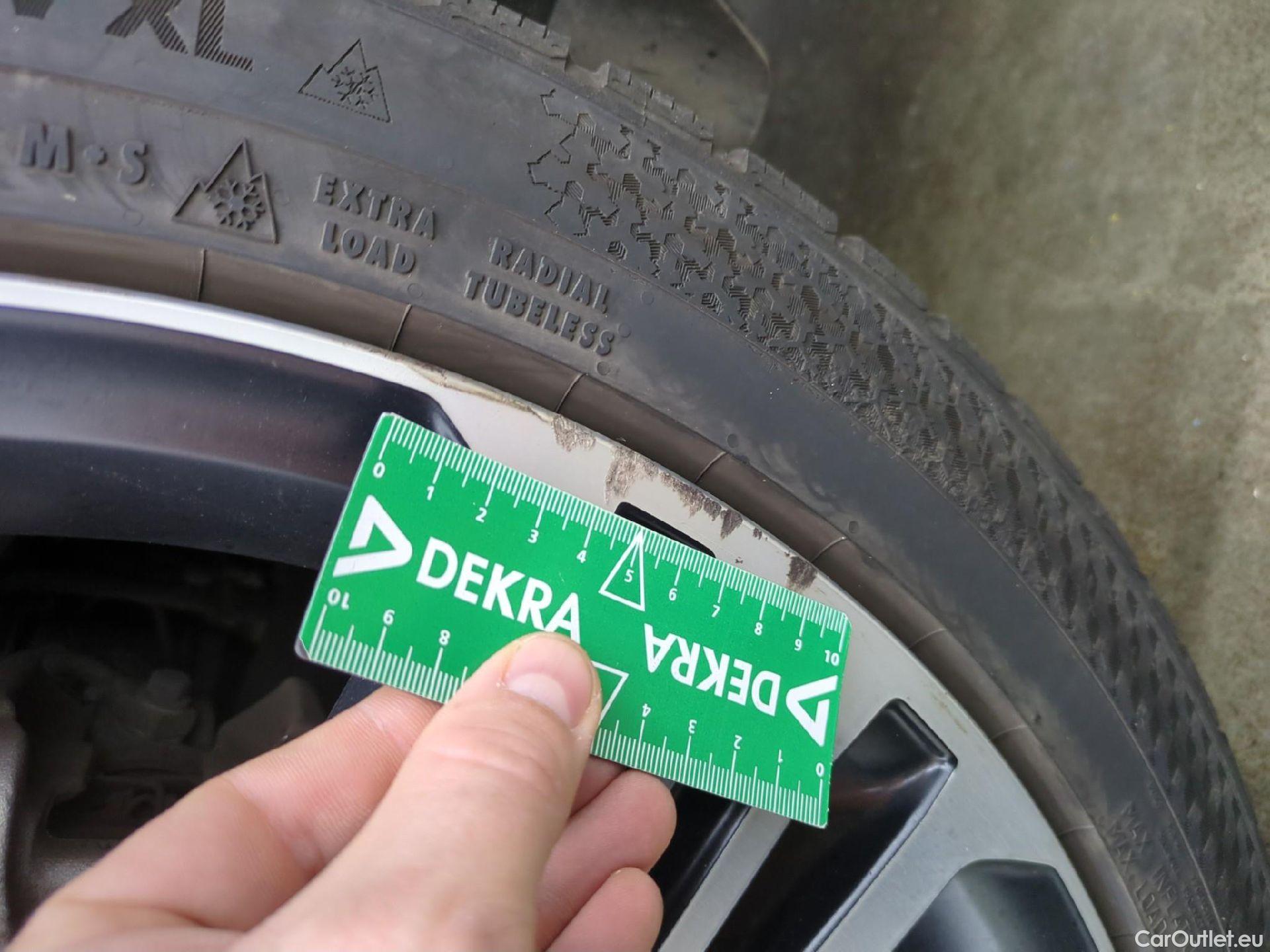  Seat  TARRACO SEAT  / 2018 / 5P / SUV 1.4 e-Hybrid 245 DSG6 S/S Xcellence #35