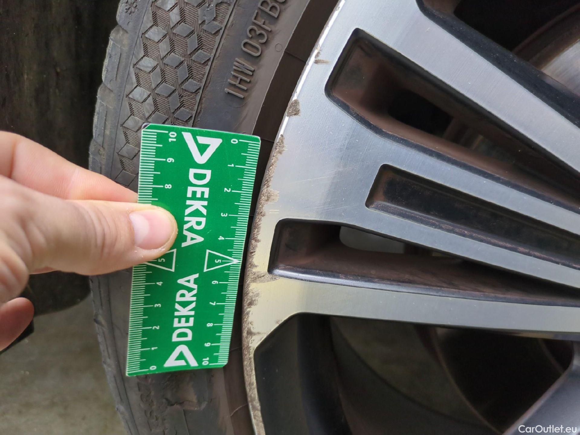  Seat  TARRACO SEAT  / 2018 / 5P / SUV 1.4 e-Hybrid 245 DSG6 S/S Xcellence #8