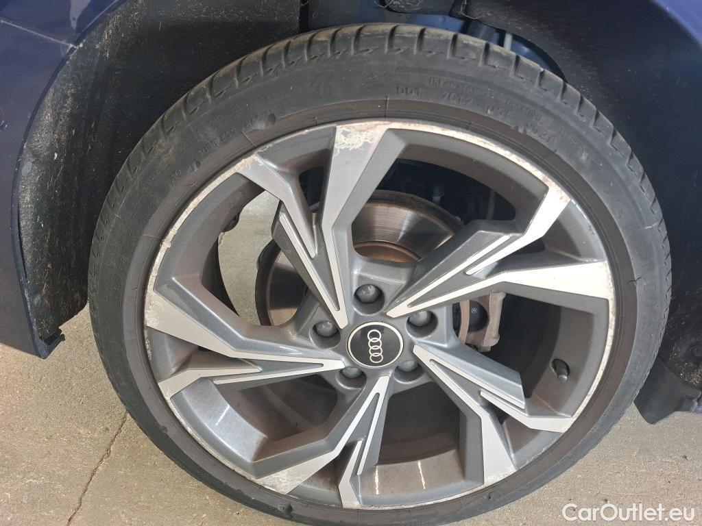  Audi  A3 AUDI  Sportback / 2020 / 5P / Berline 40 TFSI e 204 S Tronic S Line #59