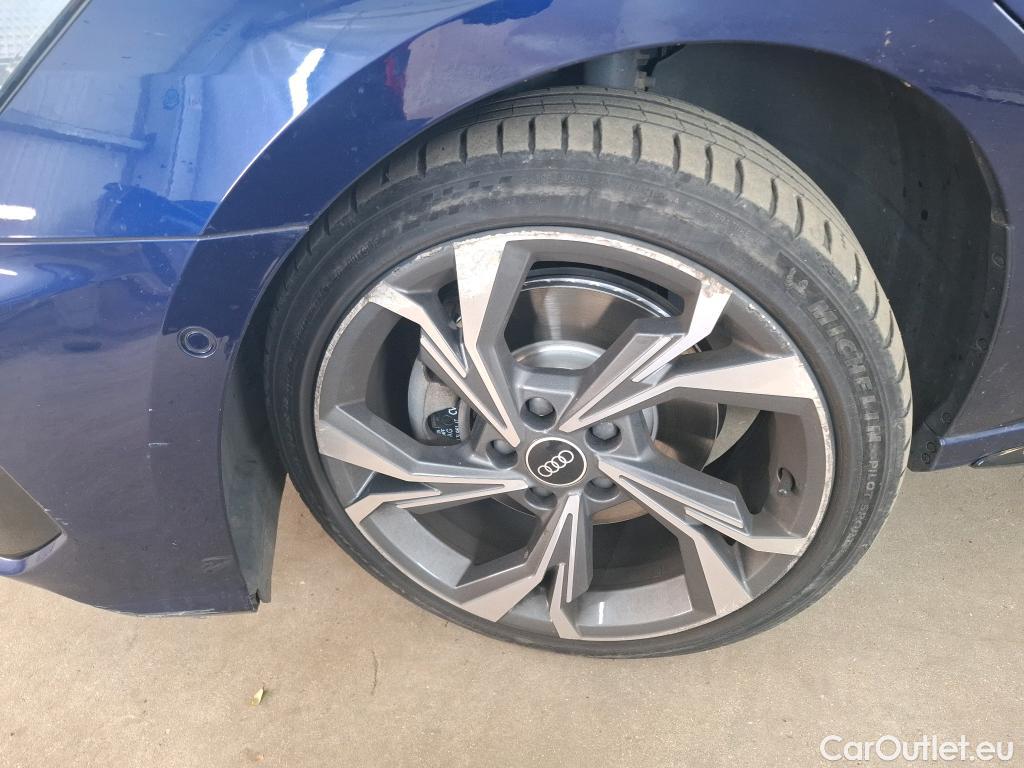  Audi  A3 AUDI  Sportback / 2020 / 5P / Berline 40 TFSI e 204 S Tronic S Line #54