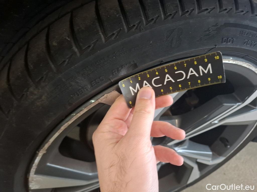  Audi  A3 AUDI  Sportback / 2020 / 5P / Berline 40 TFSI e 204 S Tronic S Line #35