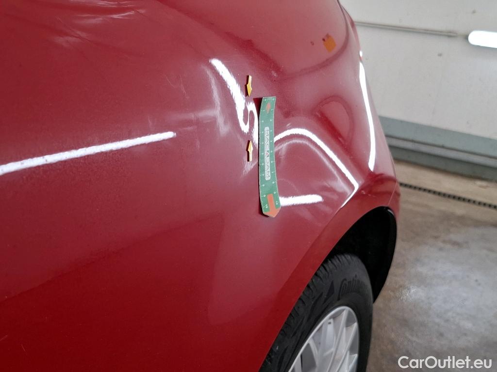  Fiat  500 FIAT   2015  3P / Berline 10 70ch BSG Dolcevita #3