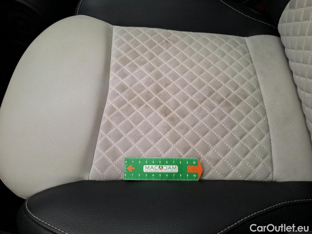  Fiat  500 FIAT   2015  3P / Berline 10 70ch BSG Dolcevita #32