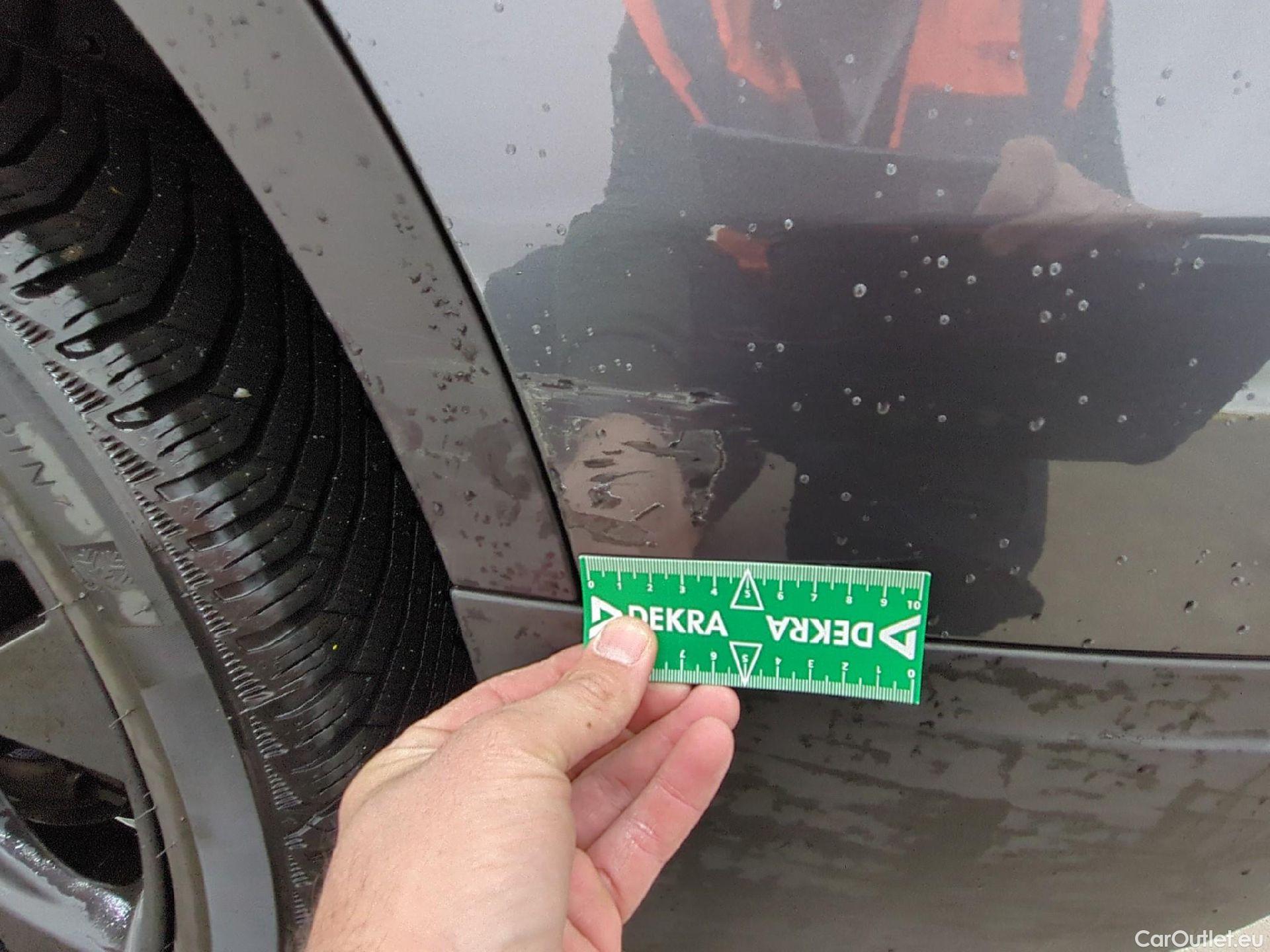  Bmw  X1 Série  sDrive16d Lounge 1.5 115CV BVA7 E6d #28