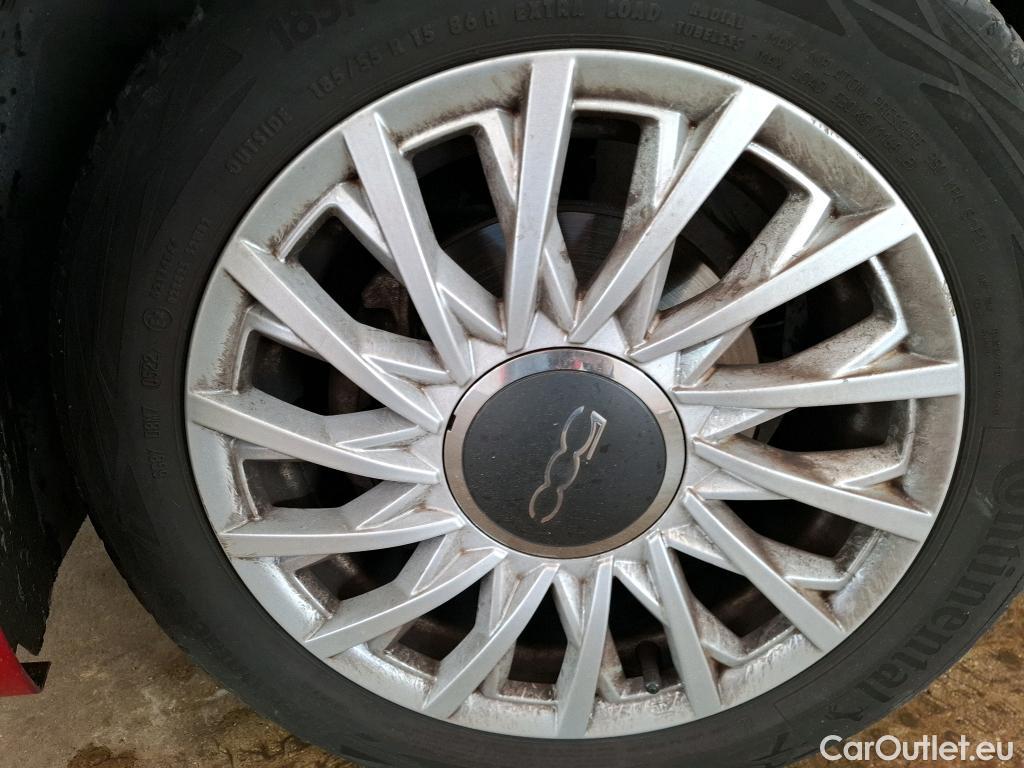  Fiat  500 FIAT   2015  3P / Berline 10 70ch BSG Dolcevita #36