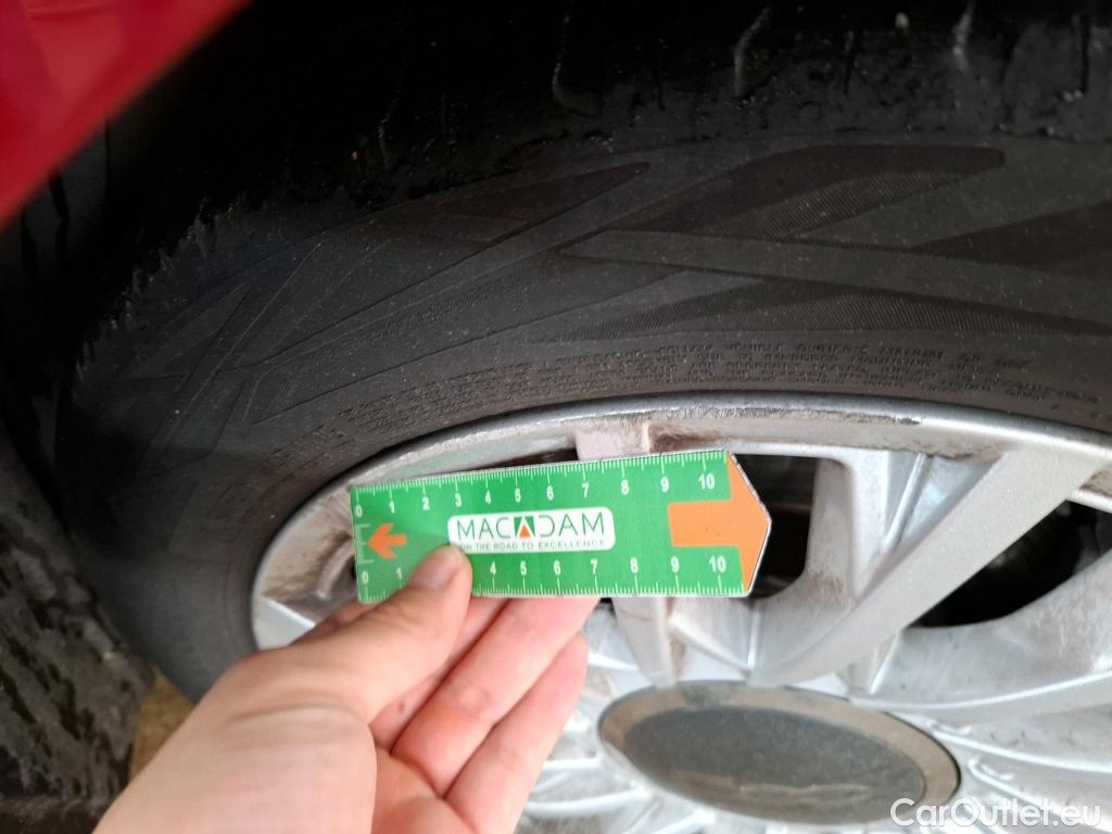  Fiat  500 FIAT   2015  3P / Berline 10 70ch BSG Dolcevita #27