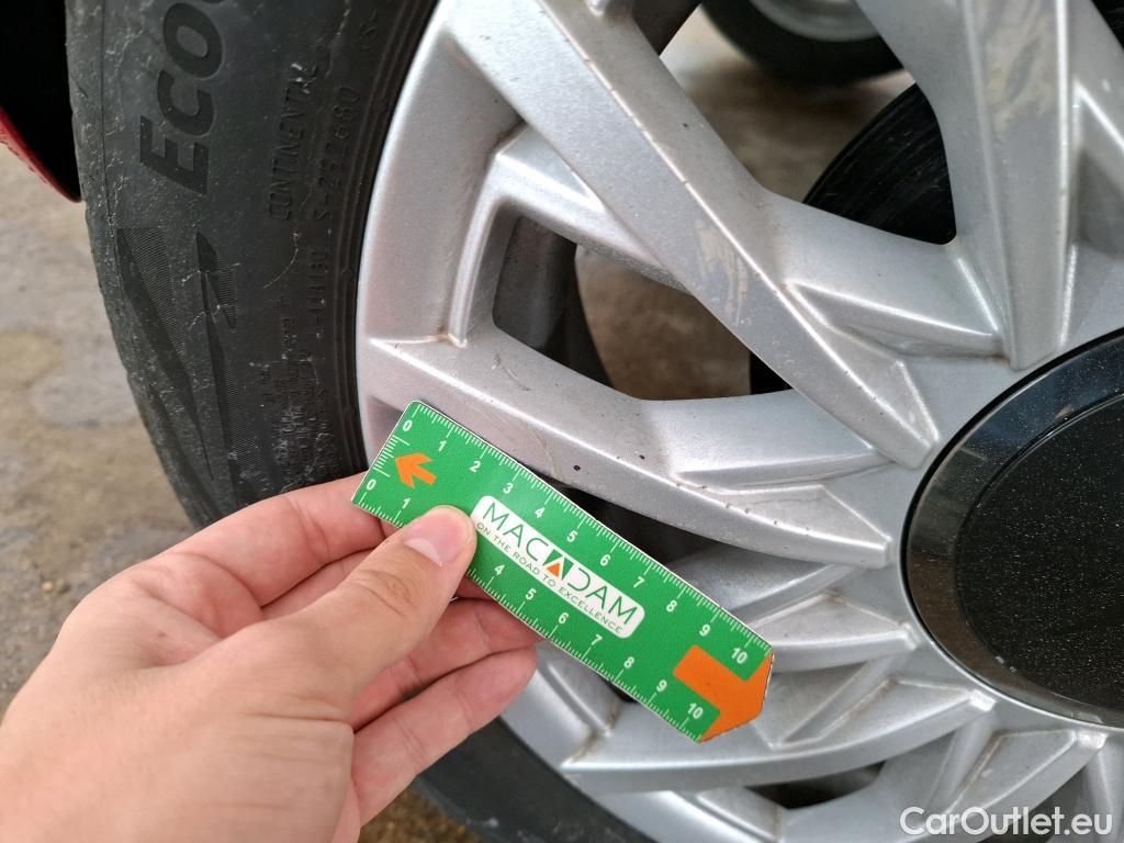  Fiat  500 FIAT   2015  3P / Berline 10 70ch BSG Dolcevita #24