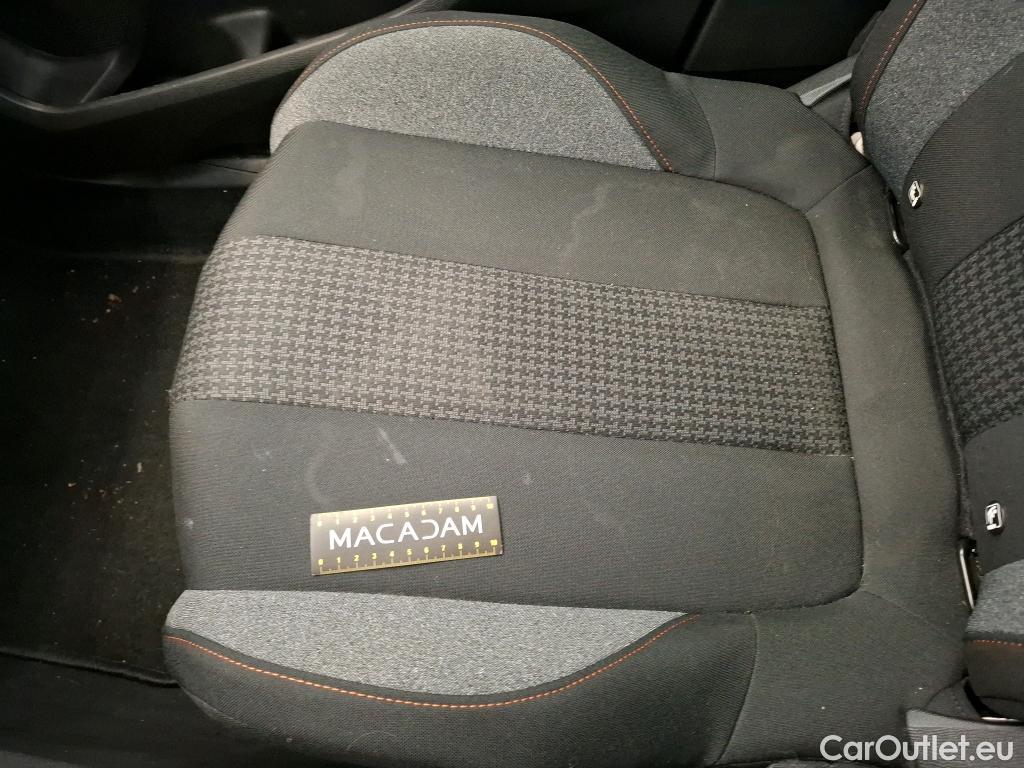  Peugeot  3008  Active Business 1.5 HDi 130CV BVA8 E6dT #15